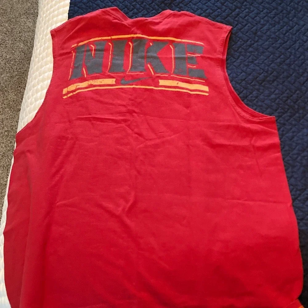 Nike Mens T Shirt Three Piece Bundle Size‎ Large Red Grey Black Logo Casual